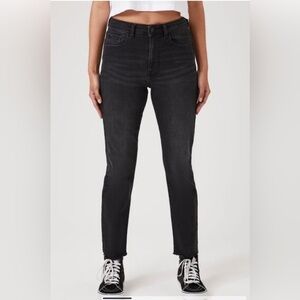 NWT Forever 21 Mom Jeans Black Skinny Jeans High Rise size 26